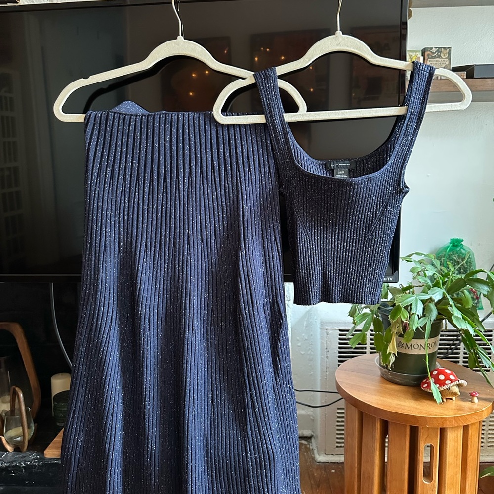 Metallic Ribbed Knit Two-Piece Set - Picture 2 of 6